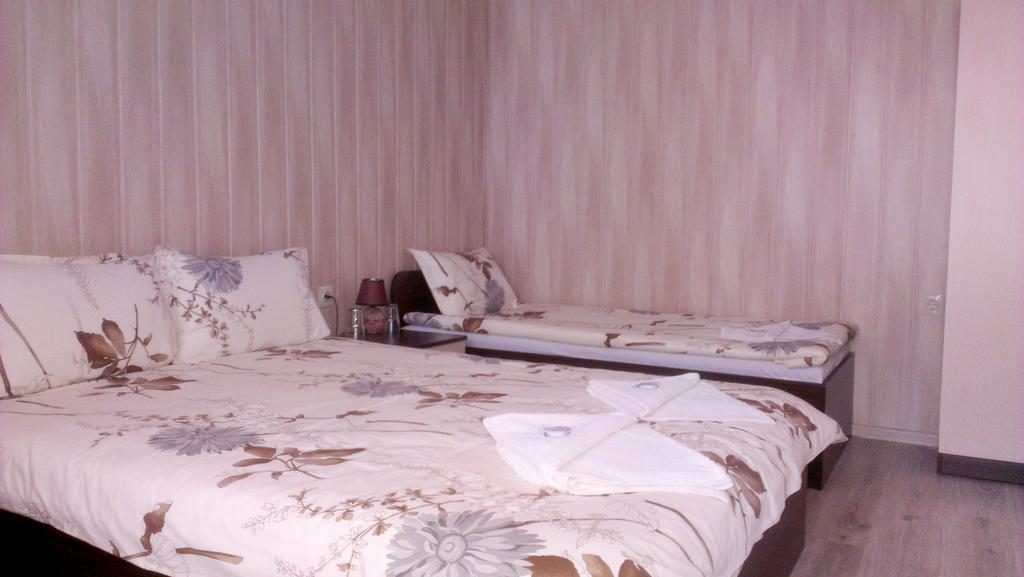 Camping Verila Hotel Сапарева Баня Екстериор снимка